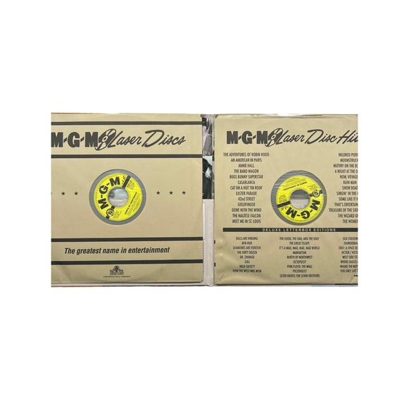 North by Northwest Deluxe Letterbox Edition Laser Disc - Picture 3 of 5